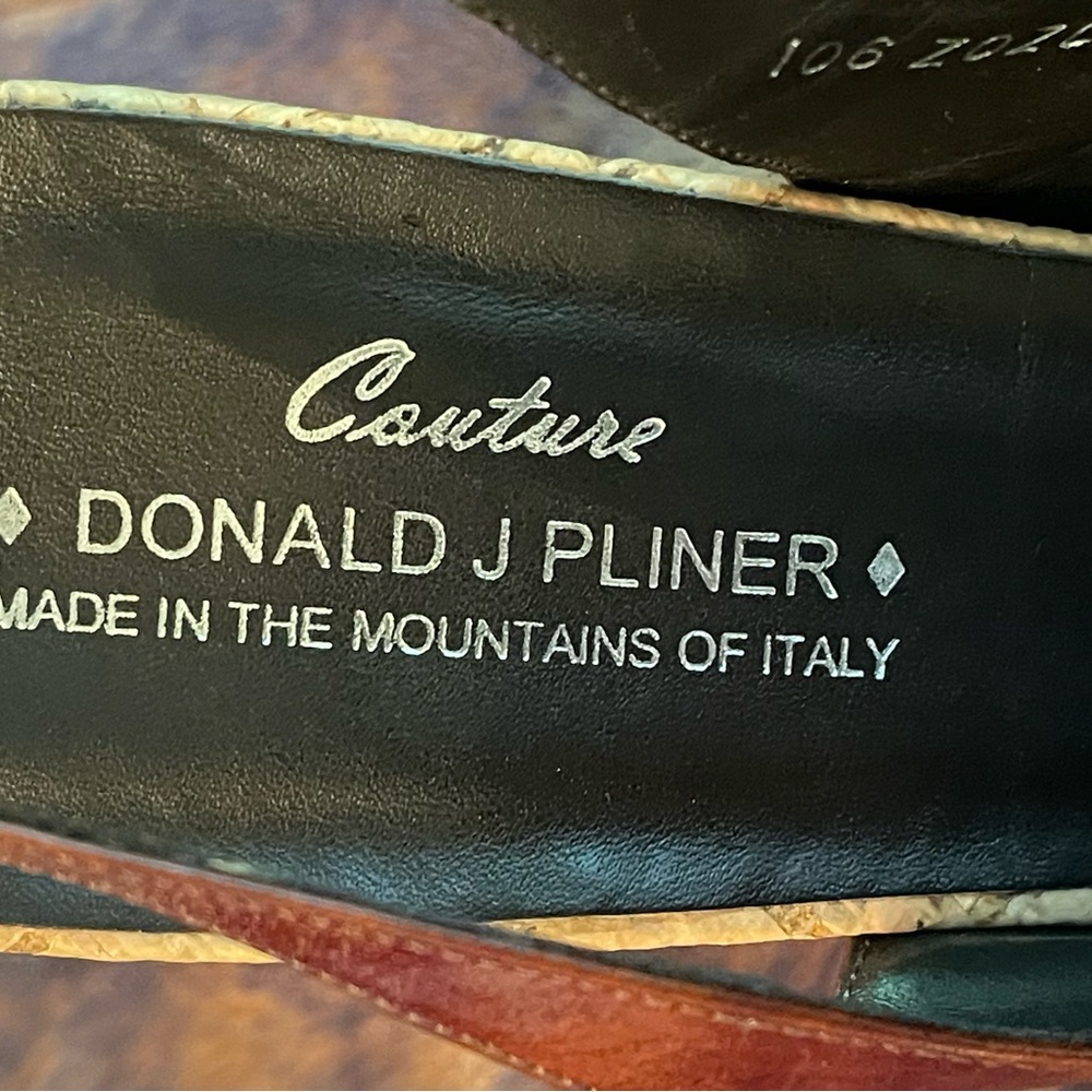 NEW Donald J Pliner Couture Brown Wedge Heels - Picture 5 of 6